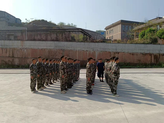 武装1